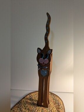 Cottagecore folksart Cat Shelf / Floor Sitter Vintage Handmade Hand Painted Cat